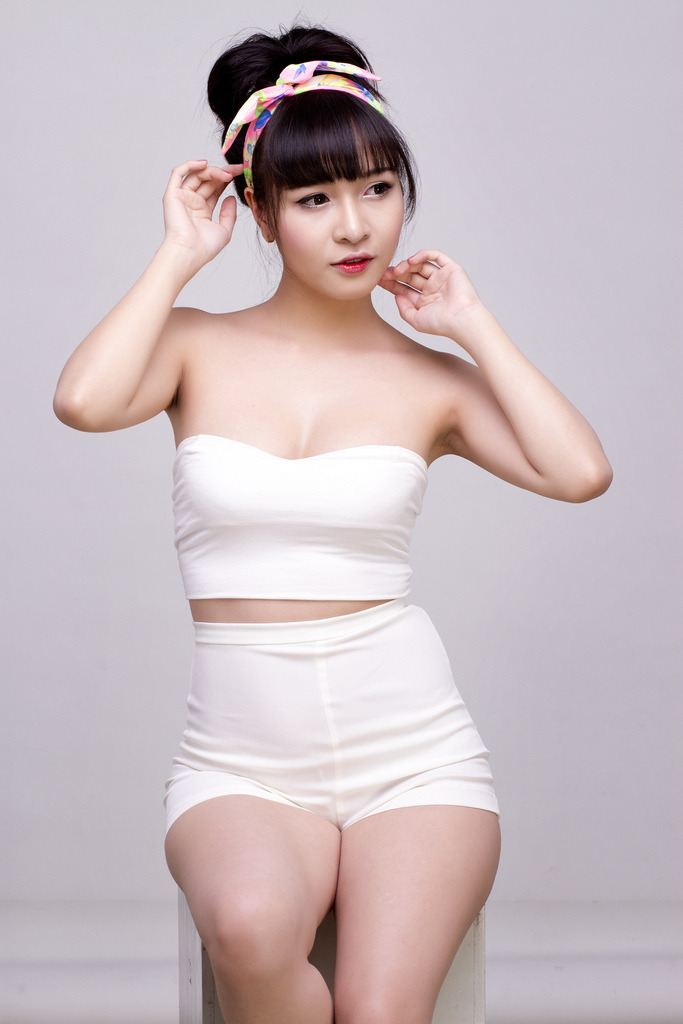 免费一区二区视频
